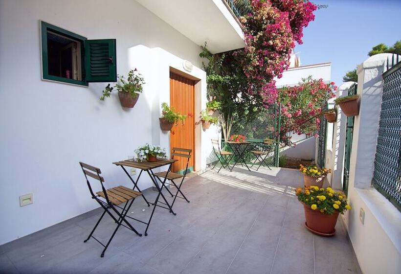 Отель B&b E Case Vacanza   La Rosa Dei Venti