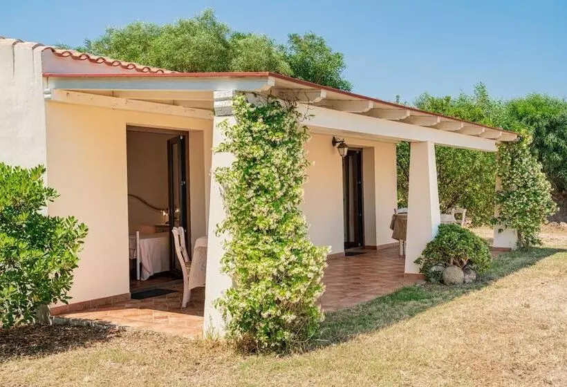 هتل Borgo Alba Barona Turismo Rurale
