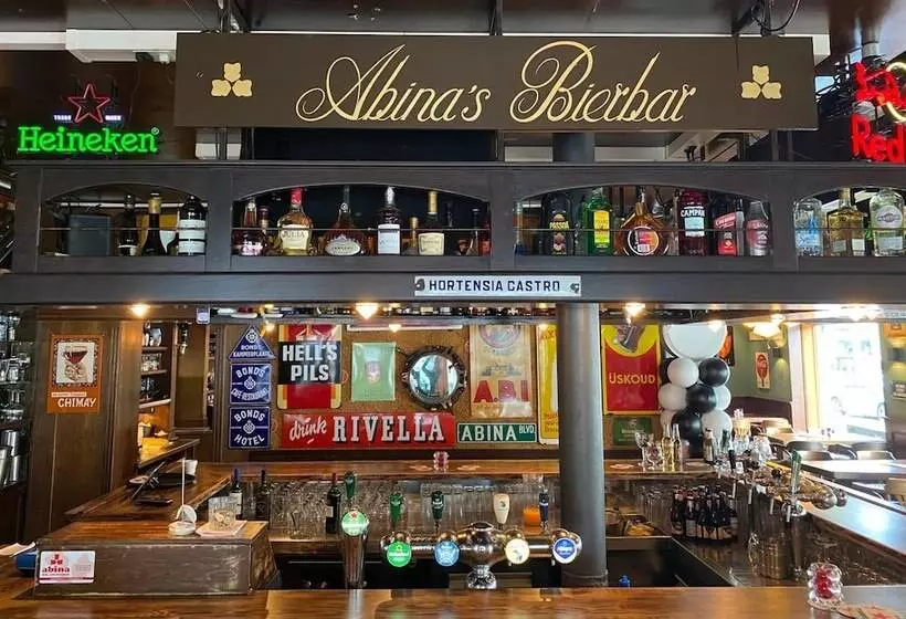 ホテル Cafe Restaurant Abina