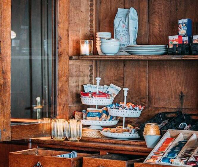 فندق Cafe Restaurant Abina