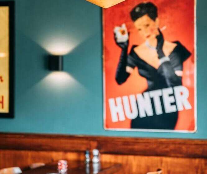 فندق Cafe Restaurant Abina