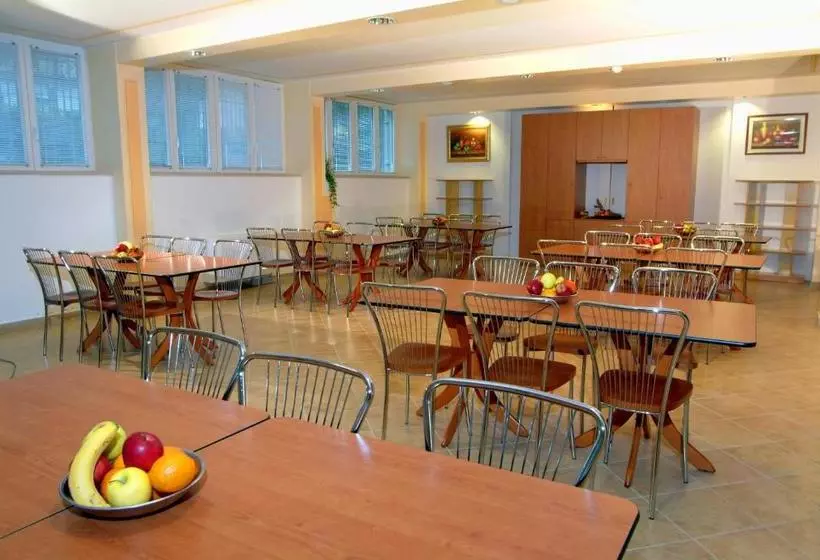 Hotelli Casa Religiosa Di Ospitalità Nazareno