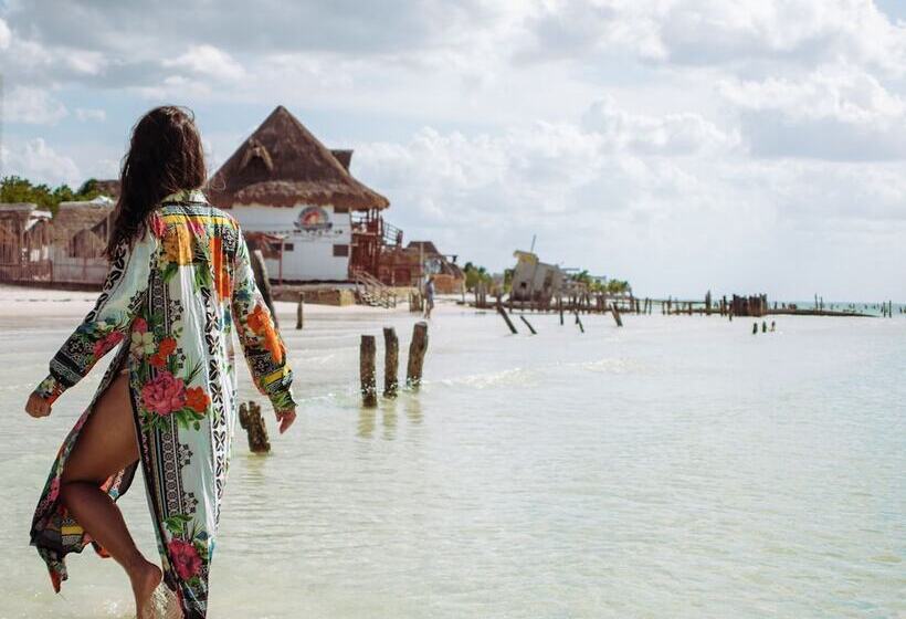 Szálloda Golden Paradise Beach