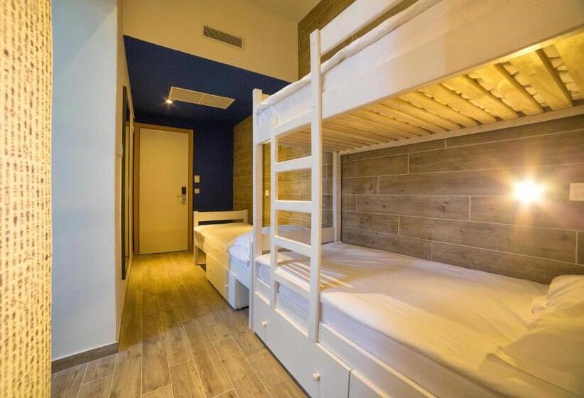 فندق Hostel Link