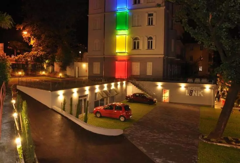 Hotel Hostel Link