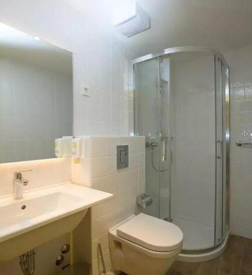 Hotel Hostel Link