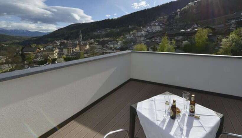 호텔 Molaris Lodge