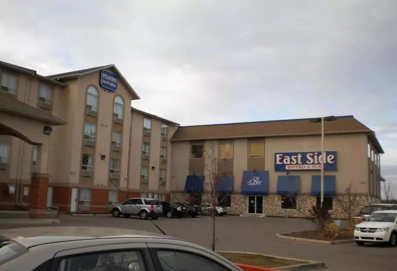Hotelli Peavine Inn And Suites High Prairie