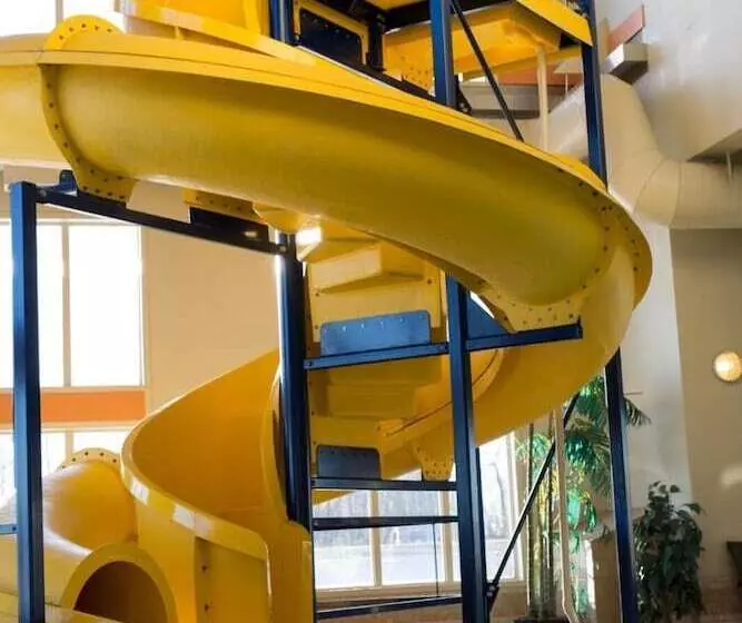 Hotelli Peavine Inn And Suites High Prairie