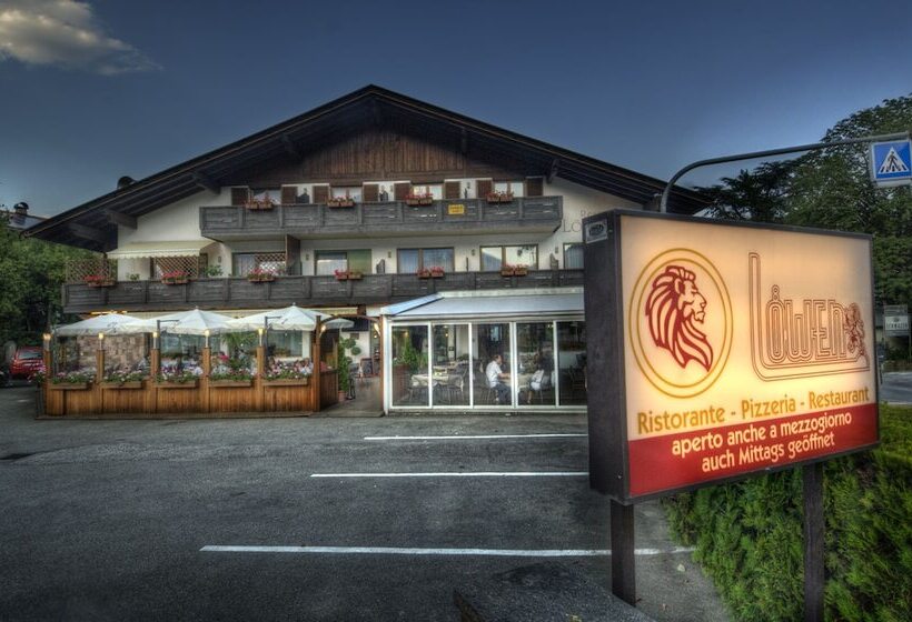 ホテル Pension Löwen