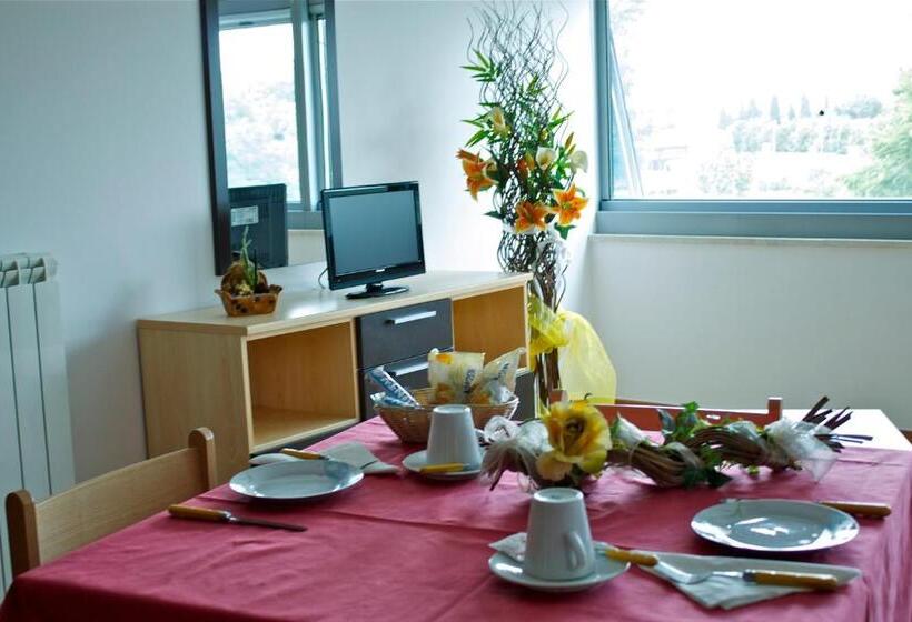 فندق Residence Sol Levante