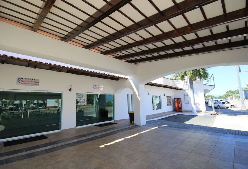 ホテル Splash Inn Nuevo Vallarta & Parque Acuatico