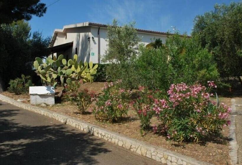 בית מלון כפרי Villa Carabella Residence