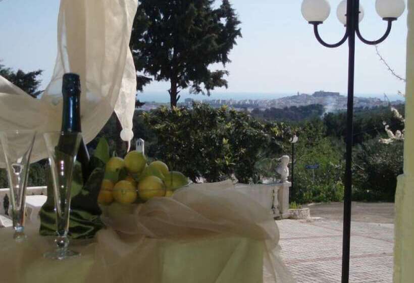 בית מלון כפרי Villa Carabella Residence