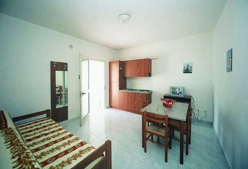 בית מלון כפרי Villa Carabella Residence