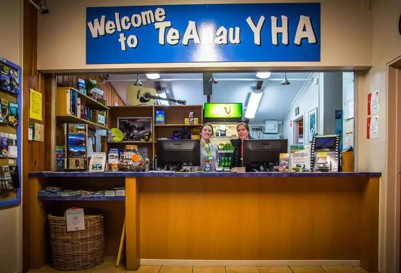 ホテル Yha Te Anau