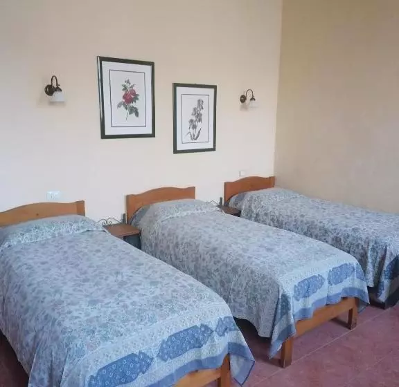 ホテル Agriturismo Cascina Santa Brera