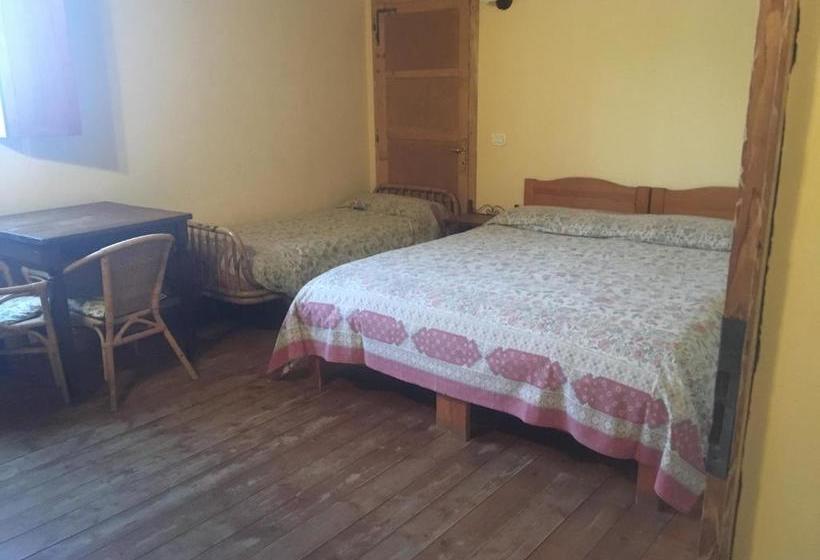 酒店 Agriturismo Cascina Santa Brera