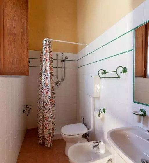 ホテル Agriturismo Cascina Santa Brera