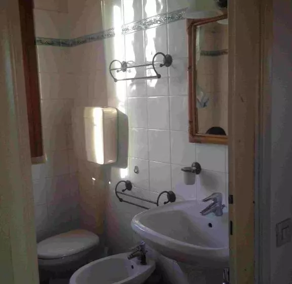 ホテル Agriturismo Cascina Santa Brera