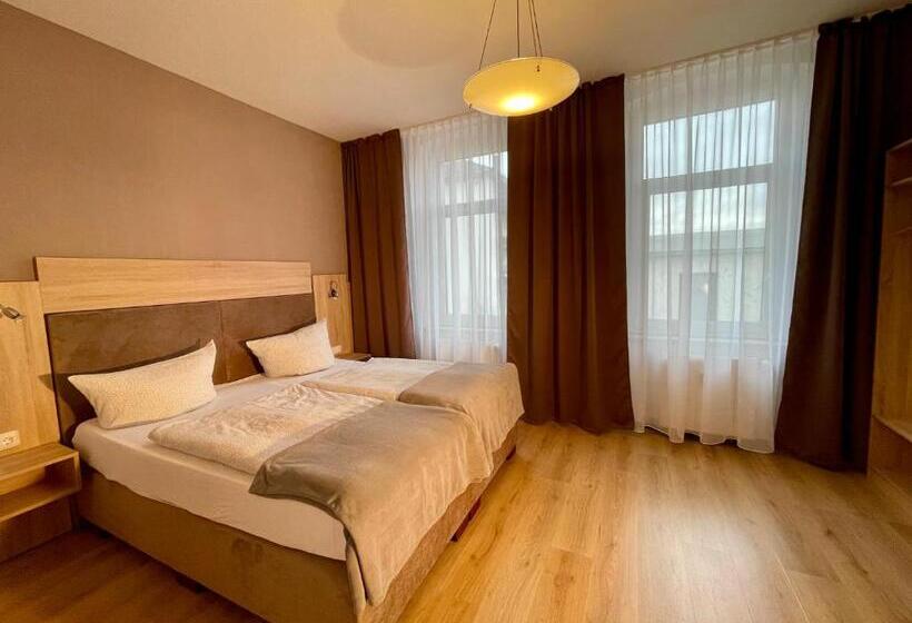 酒店 Deutscher Hof