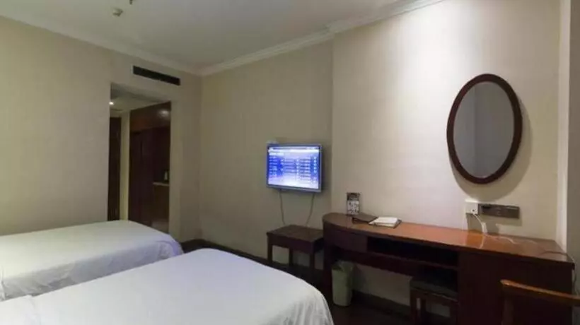 ホテル Greentree Inn Jiangxi Yingtan Railway Station Square Business