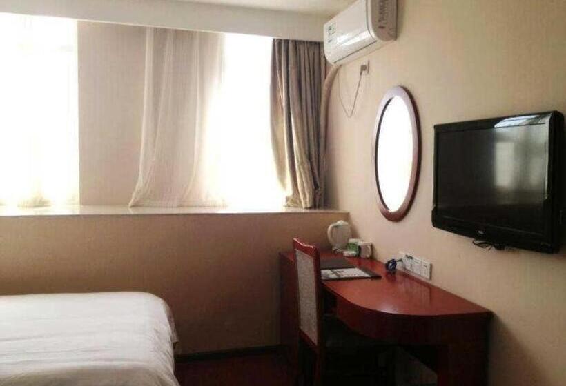 בית מלון כפרי Greentree Inn Jiangxi Yingtan Railway Station Square Business