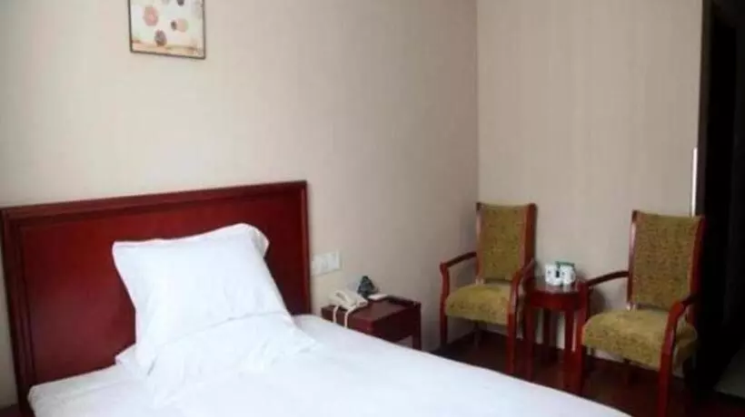 ホテル Greentree Inn Jiangxi Yingtan Railway Station Square Business
