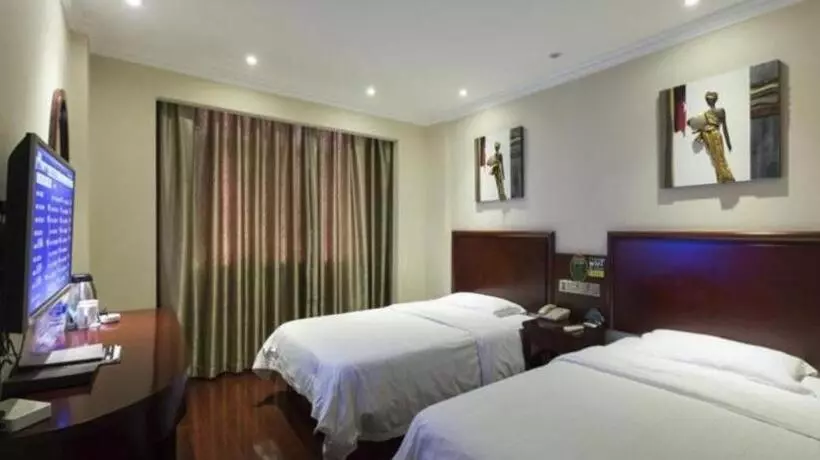 ホテル Greentree Inn Jiangxi Yingtan Railway Station Square Business