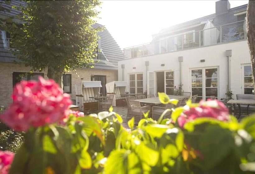 Отель Hof Galerie