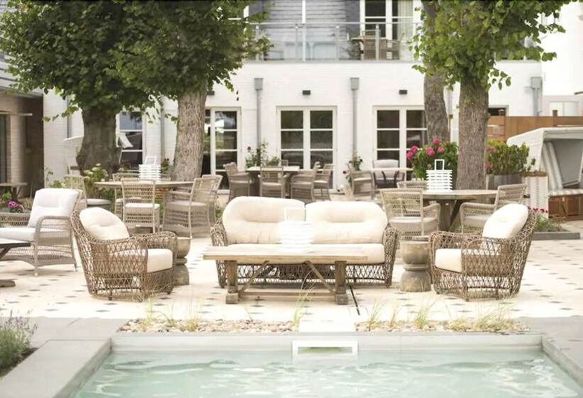 Отель Hof Galerie