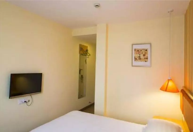 هتل Home Inn Zhujiang New Village