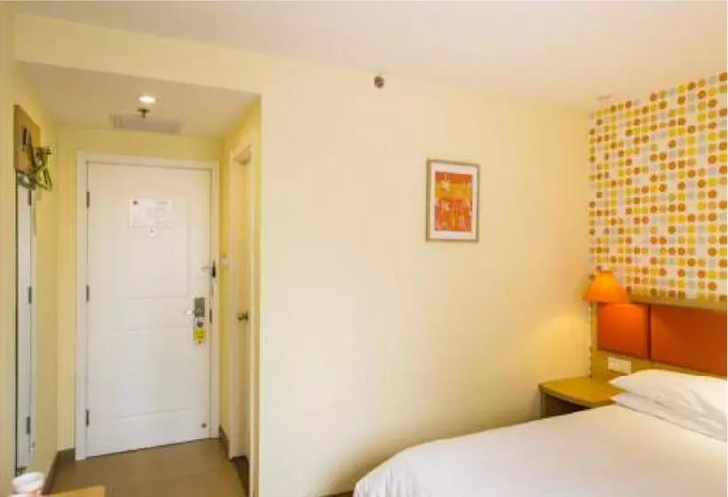 هتل Home Inn Zhujiang New Village
