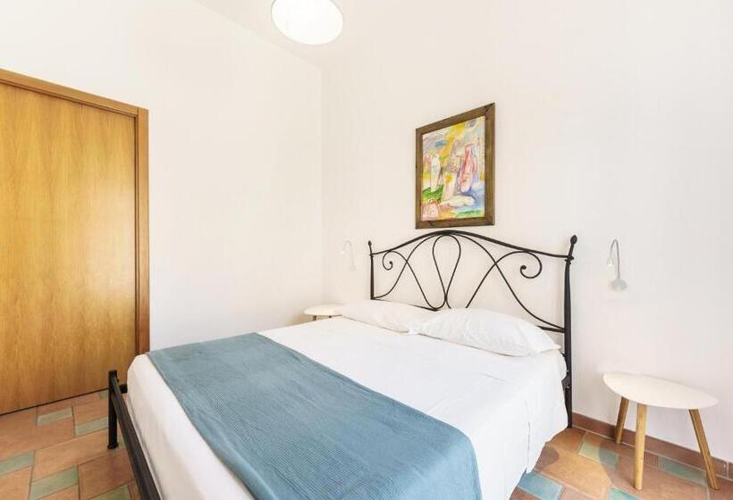 בית מלון כפרי Le Grand Bleu  Gioia Apartments