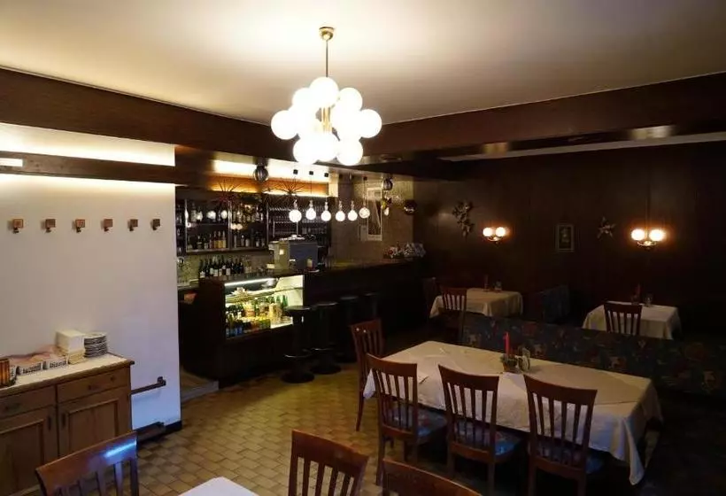 ホテル Gasthof Perfler