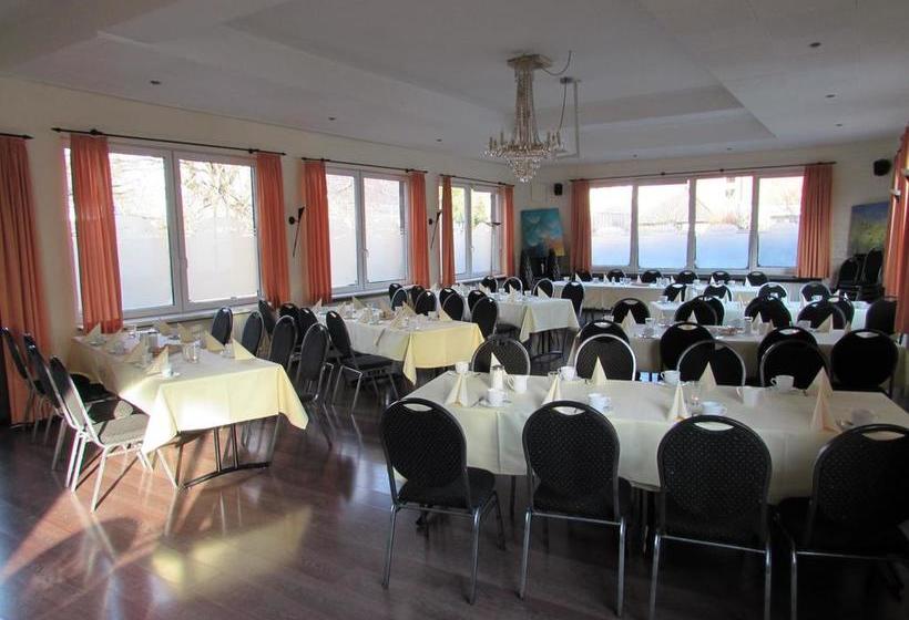 בית מלון כפרי Und Restaurant Pinkenburg