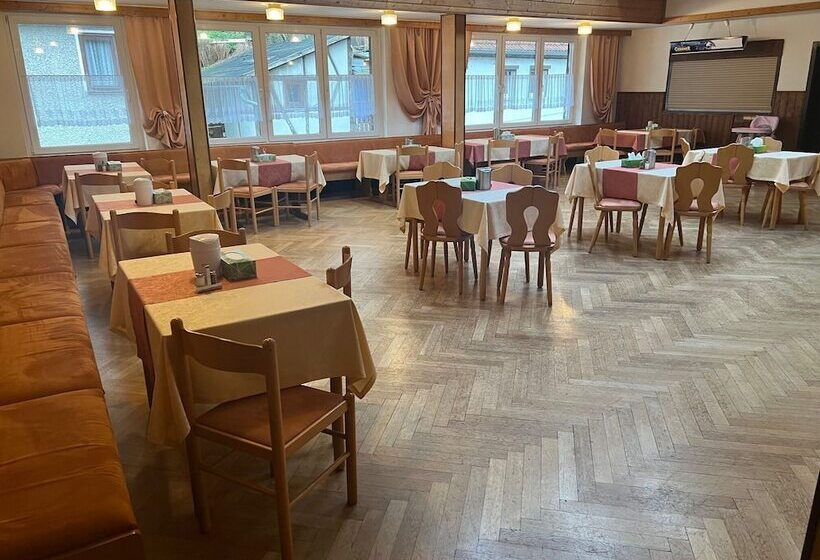 בית מלון כפרי Thüringer Hof