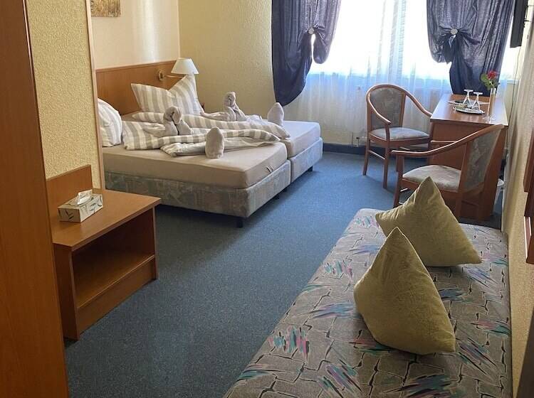 בית מלון כפרי Thüringer Hof