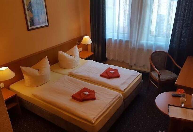 בית מלון כפרי Thüringer Hof