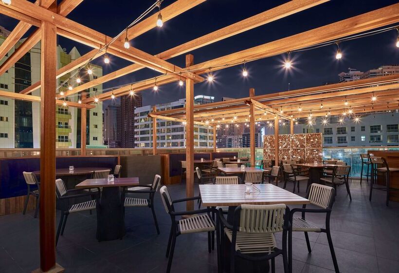 Отель The First Collection Marina