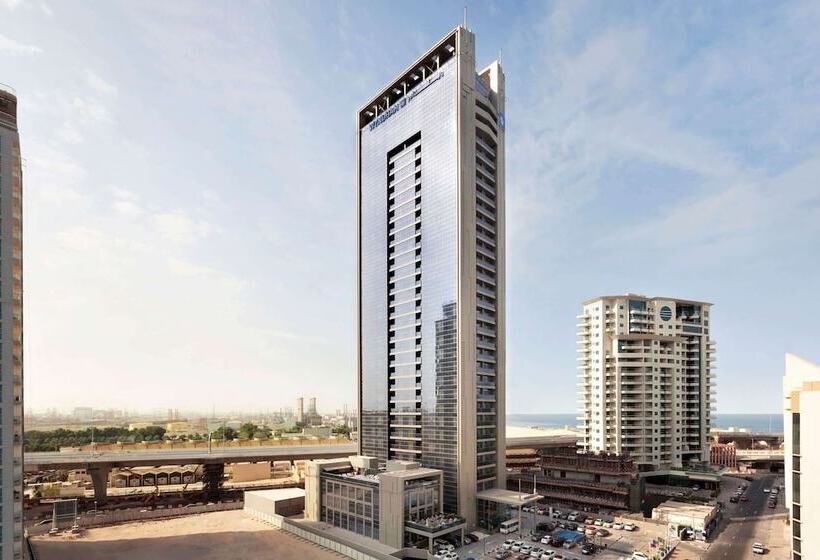 Отель The First Collection Marina