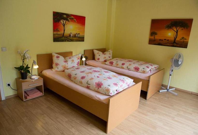 فندق Zur Brücke