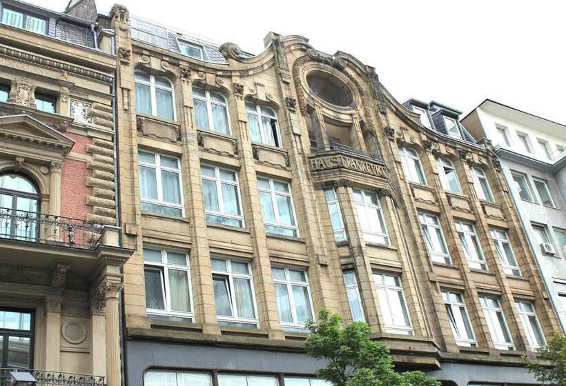 Willy Hotel Frankfurt