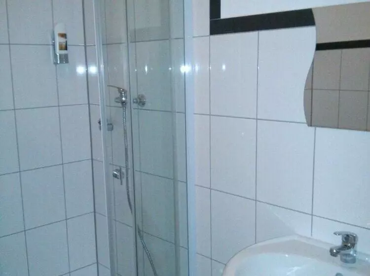 Willy Hotel Frankfurt