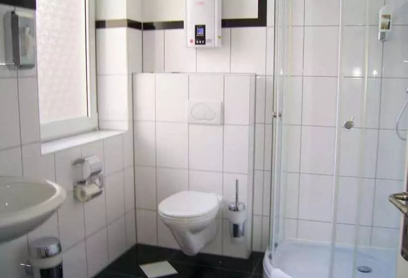 Willy Hotel Frankfurt
