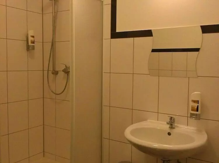 Willy Hotel Frankfurt