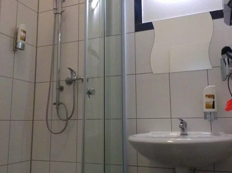 Willy Hotel Frankfurt