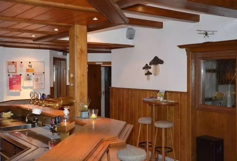 Hotelli Gasthof Grofe