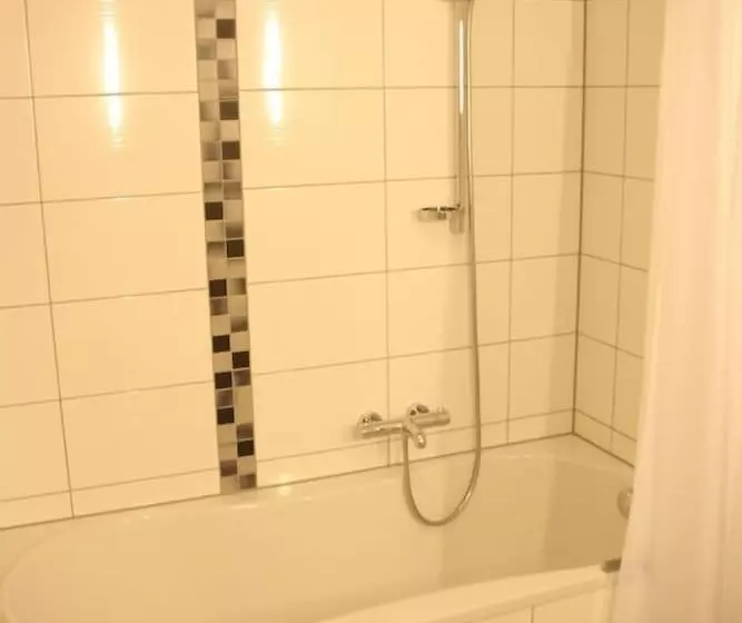 Hotelli Gasthof Grofe