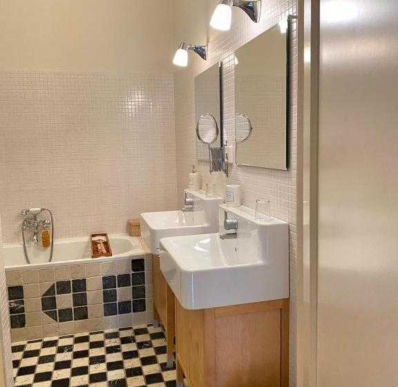 Отель Het Oude Postkantoor